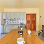 Appartement Cinciarella Casa Vai SantʼAndrea